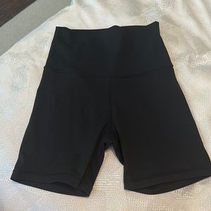 ACTA yoga shorts